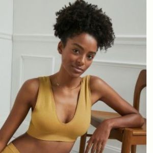 Anthropologie SASHA SEAMLESS V-NECK BRA. Size M/L - NWOT